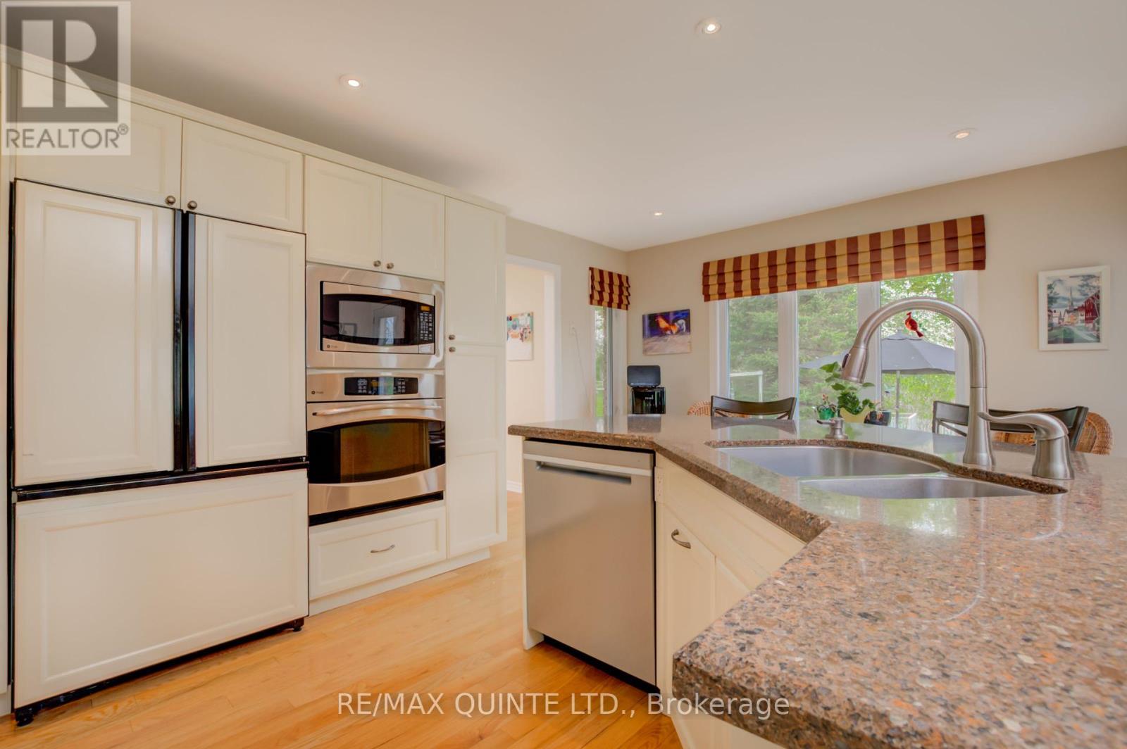 38 Oakridge Drive, Brighton, Ontario  K0K 1H0 - Photo 12 - X12158508