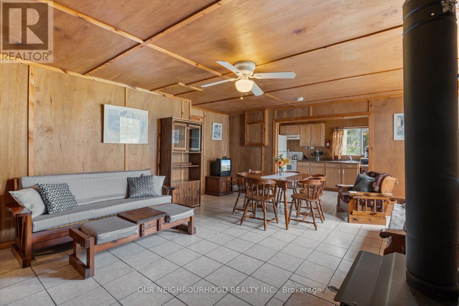 10 Richardson Road, Prince Edward County, Ontario  K0K 2T0 - Photo 30 - X12158702