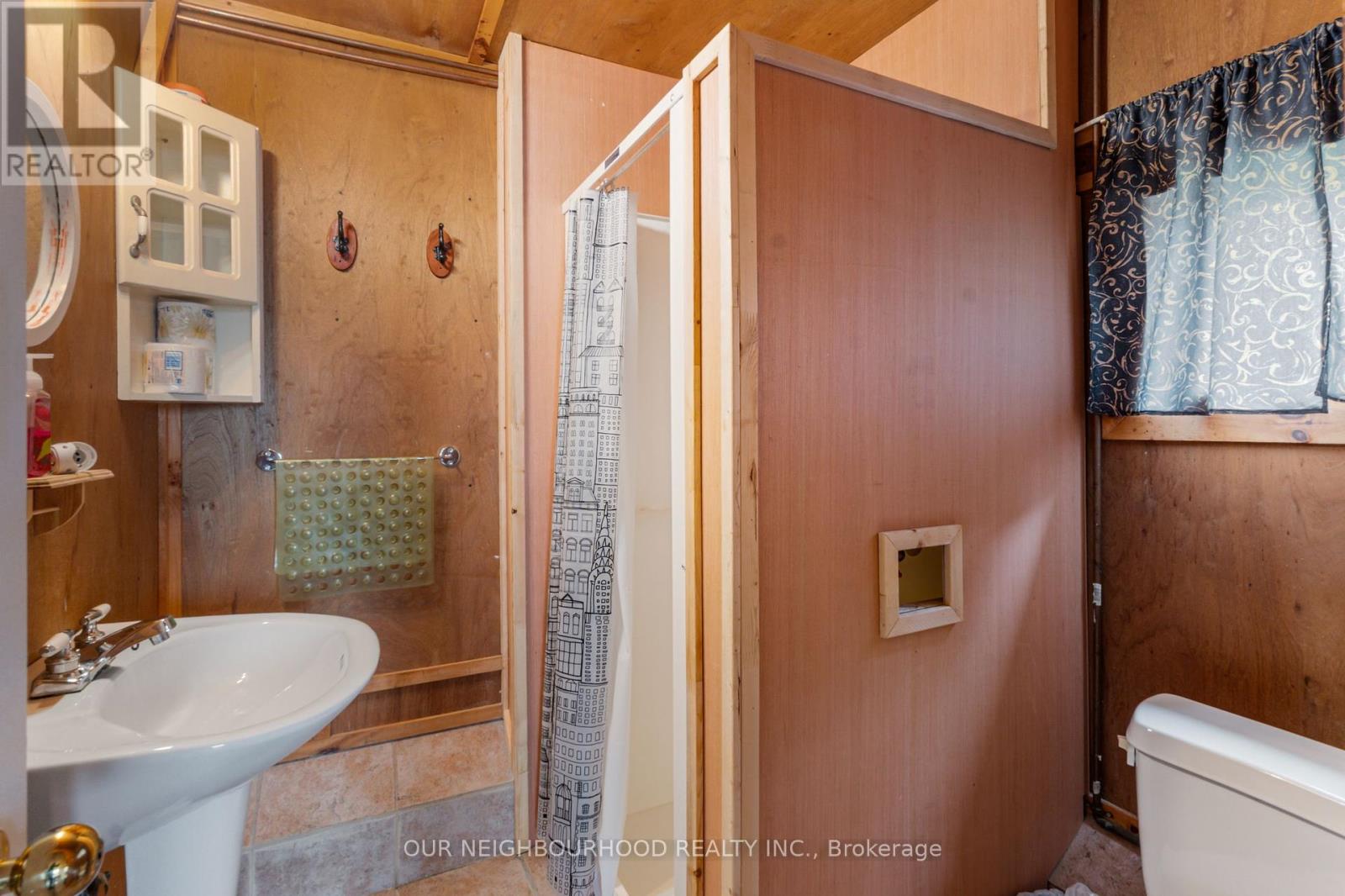 10 Richardson Road, Prince Edward County, Ontario  K0K 2T0 - Photo 33 - X12158702