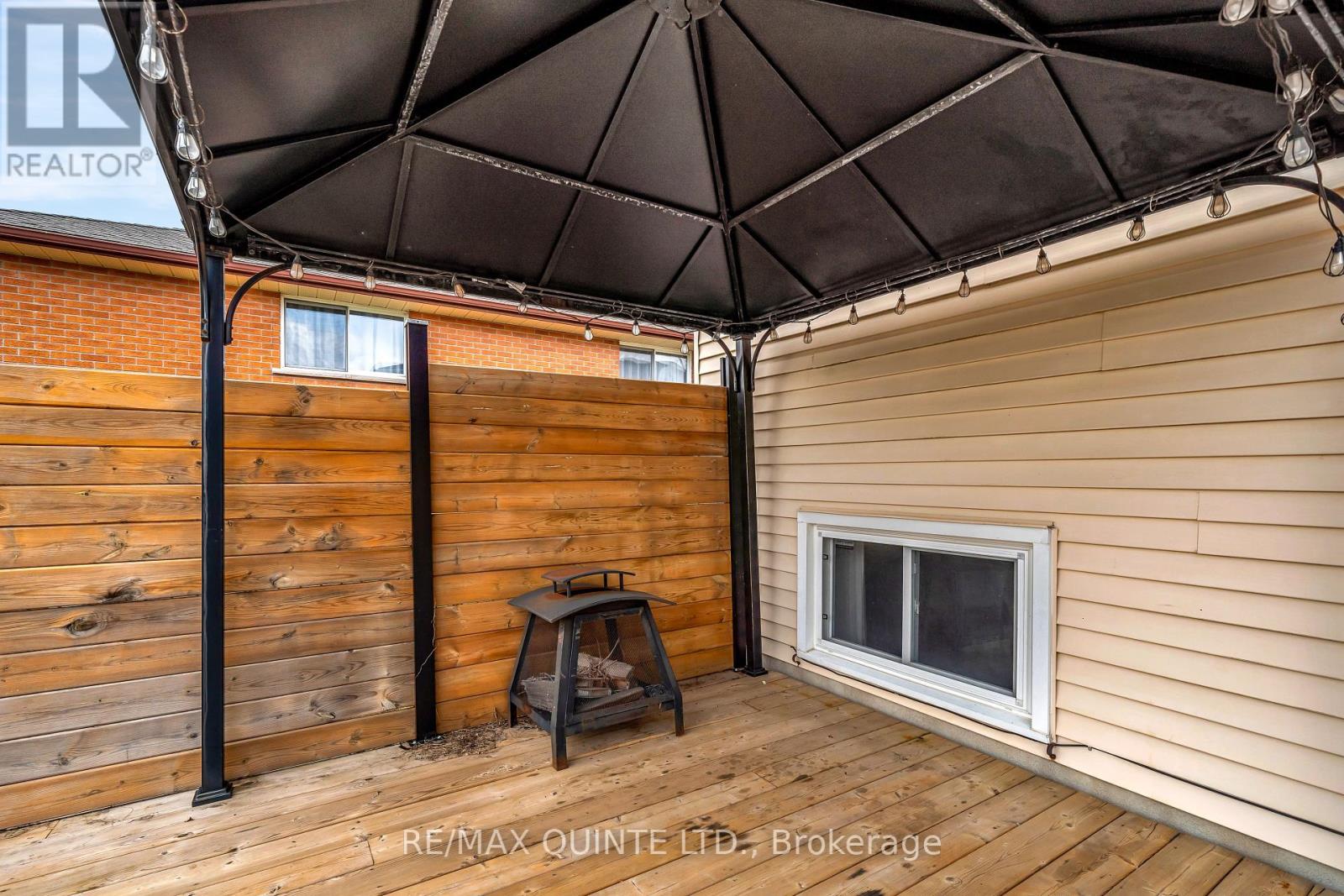 94 Cloverleaf Drive, Belleville, Ontario  K8N 4Z5 - Photo 40 - X12163990