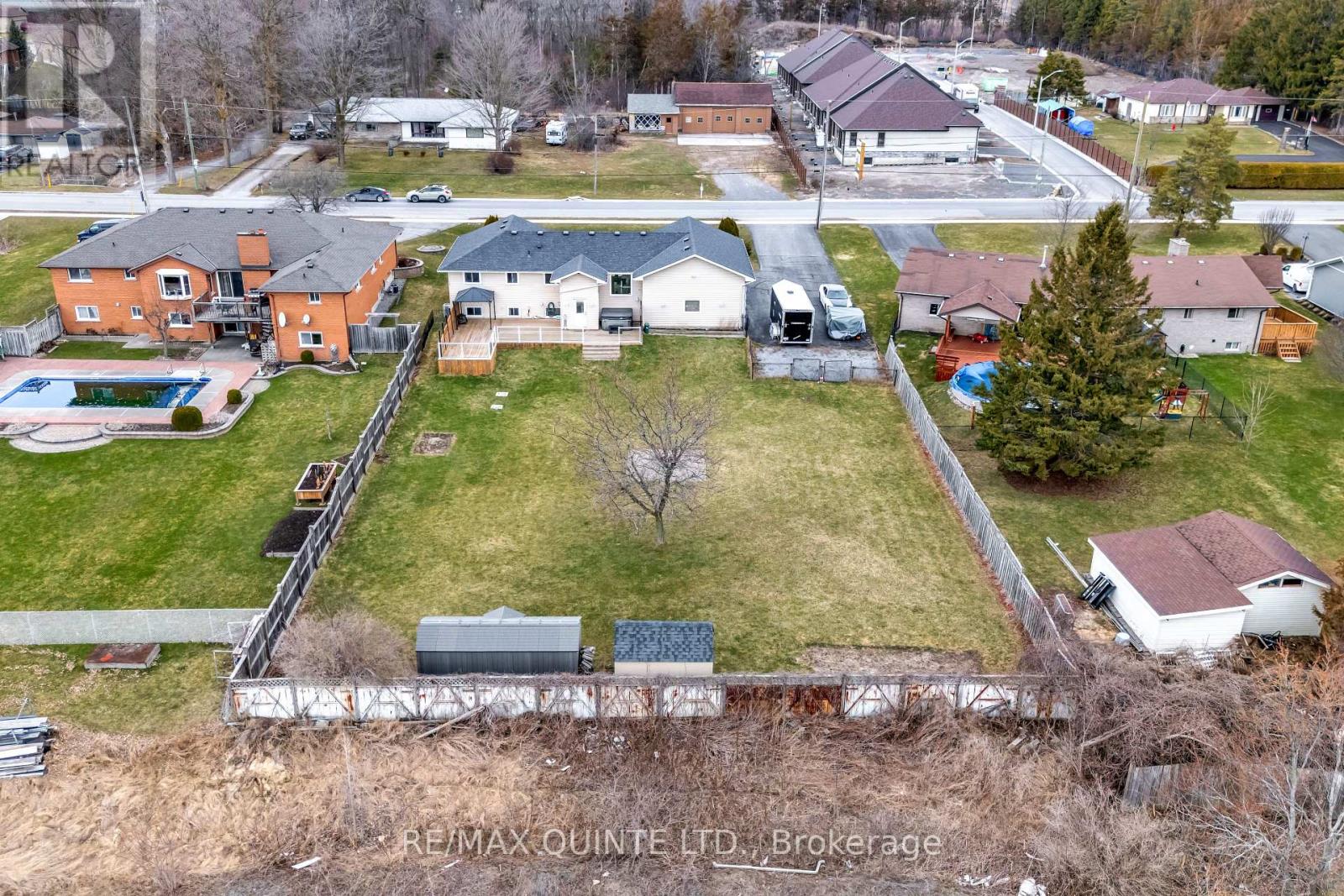 94 Cloverleaf Drive, Belleville, Ontario  K8N 4Z5 - Photo 48 - X12163990