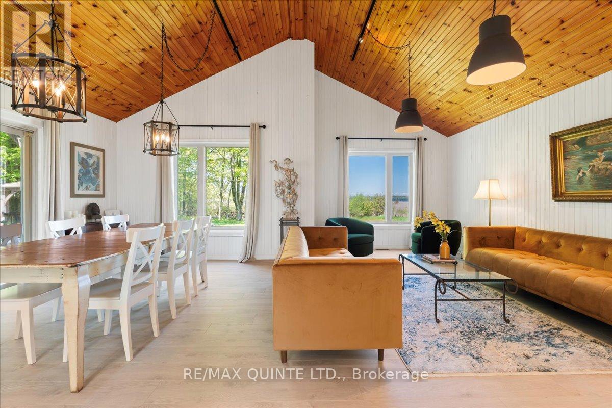 1406 County Road 12, Prince Edward County, Ontario  K0K 2T0 - Photo 13 - X12167040