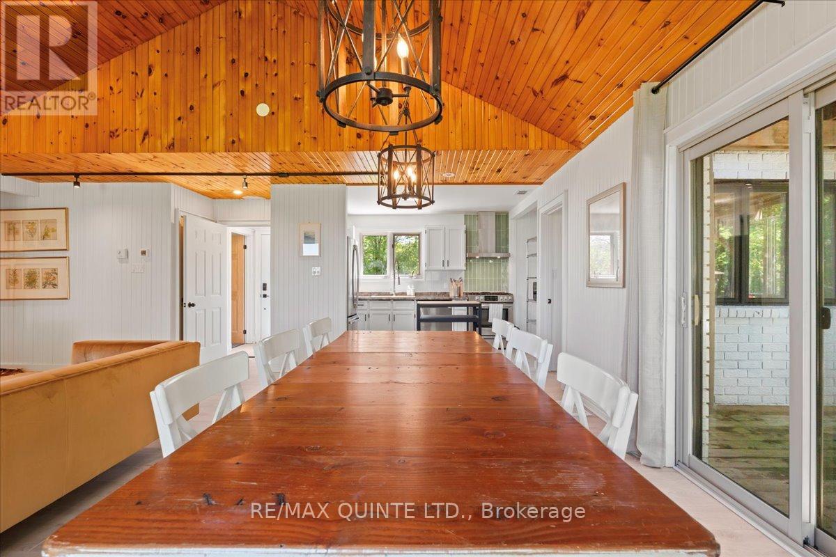 1406 County Road 12, Prince Edward County, Ontario  K0K 2T0 - Photo 16 - X12167040