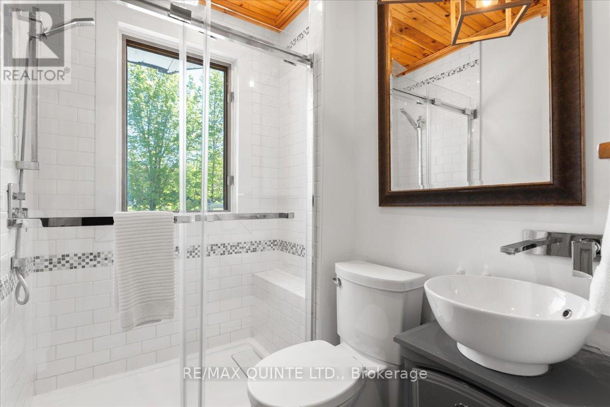 1406 County Road 12, Prince Edward County, Ontario  K0K 2T0 - Photo 18 - X12167040