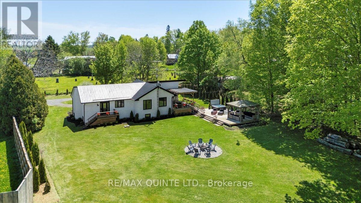 1406 County Road 12, Prince Edward County, Ontario  K0K 2T0 - Photo 37 - X12167040