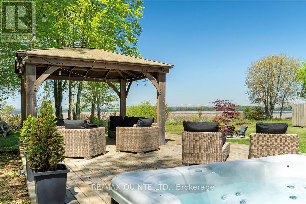 1406 County Road 12, Prince Edward County, Ontario  K0K 2T0 - Photo 41 - X12167040
