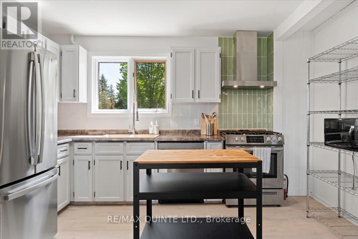 1406 County Road 12, Prince Edward County, Ontario  K0K 2T0 - Photo 6 - X12167040