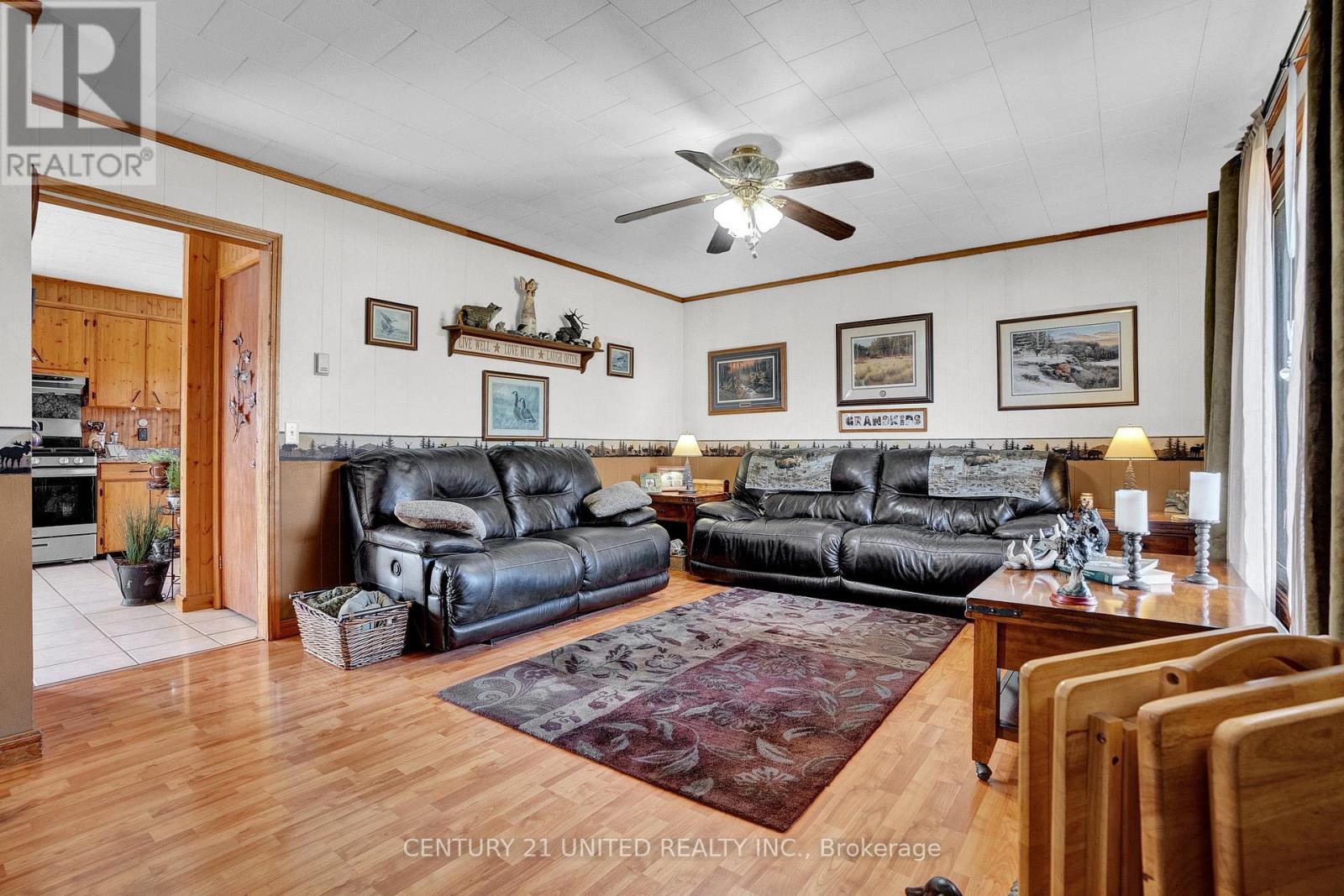 1976 Fish Lake Road, Prince Edward County, Ontario  K0K 1W0 - Photo 8 - X12168602