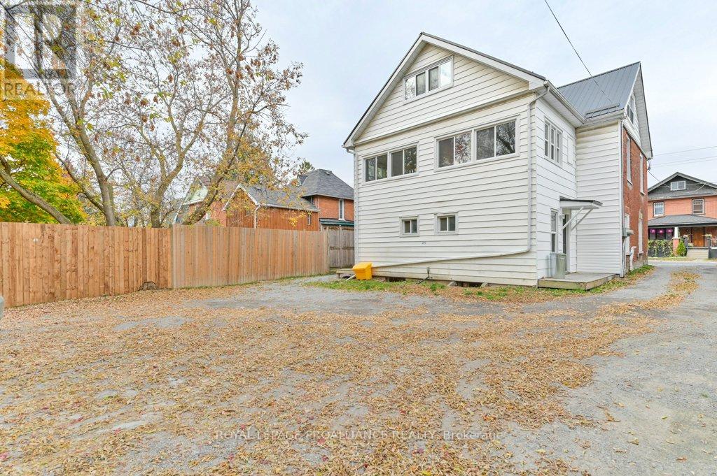 91 Bridge Street W, Belleville, Ontario  K8P 1J4 - Photo 29 - X12168660