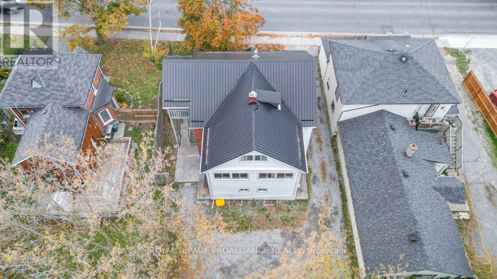 91 Bridge Street W, Belleville, Ontario  K8P 1J4 - Photo 34 - X12168660