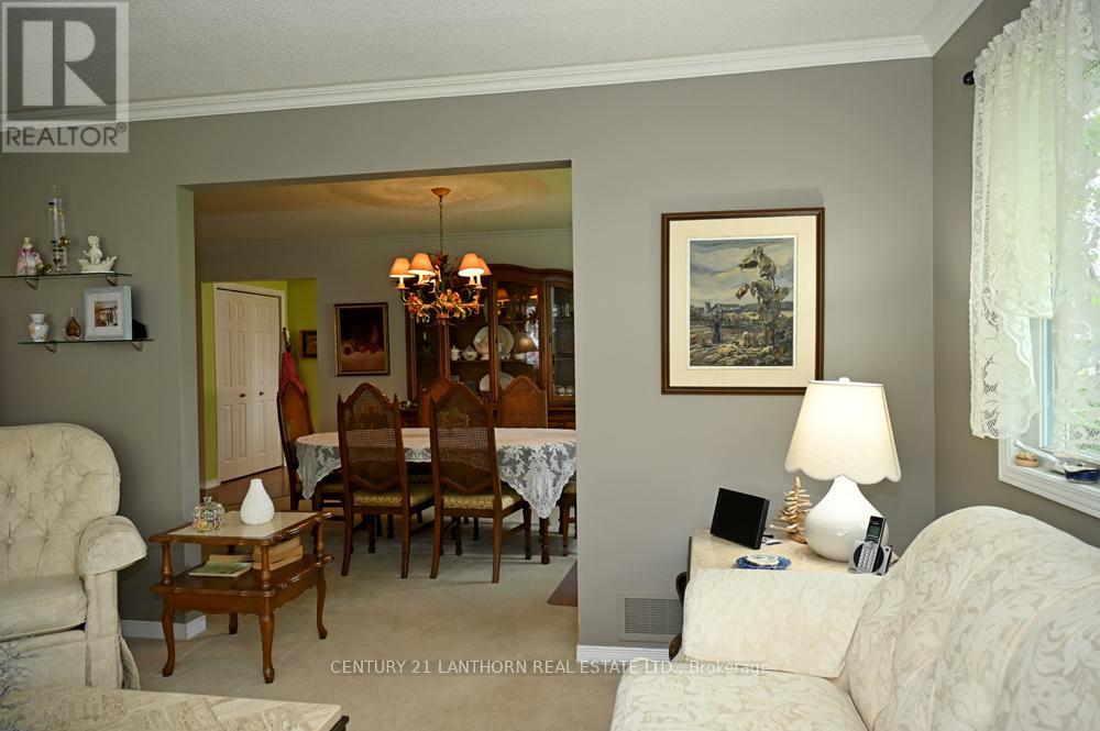 18 Cretney Drive S, Prince Edward County, Ontario  K0K 3L0 - Photo 17 - X12173866
