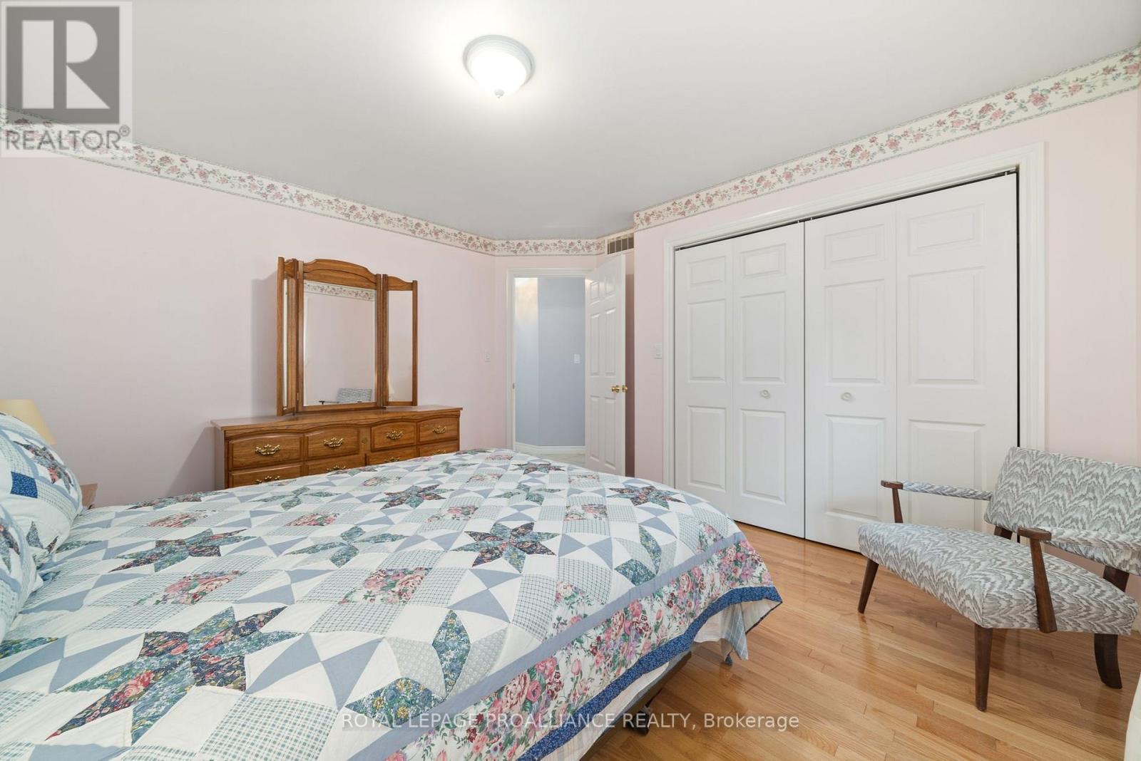 21 Grosvenor Drive, Belleville, Ontario  K8P 5K3 - Photo 19 - X12176844
