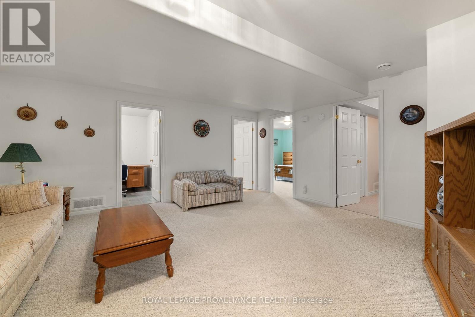 21 Grosvenor Drive, Belleville, Ontario  K8P 5K3 - Photo 26 - X12176844