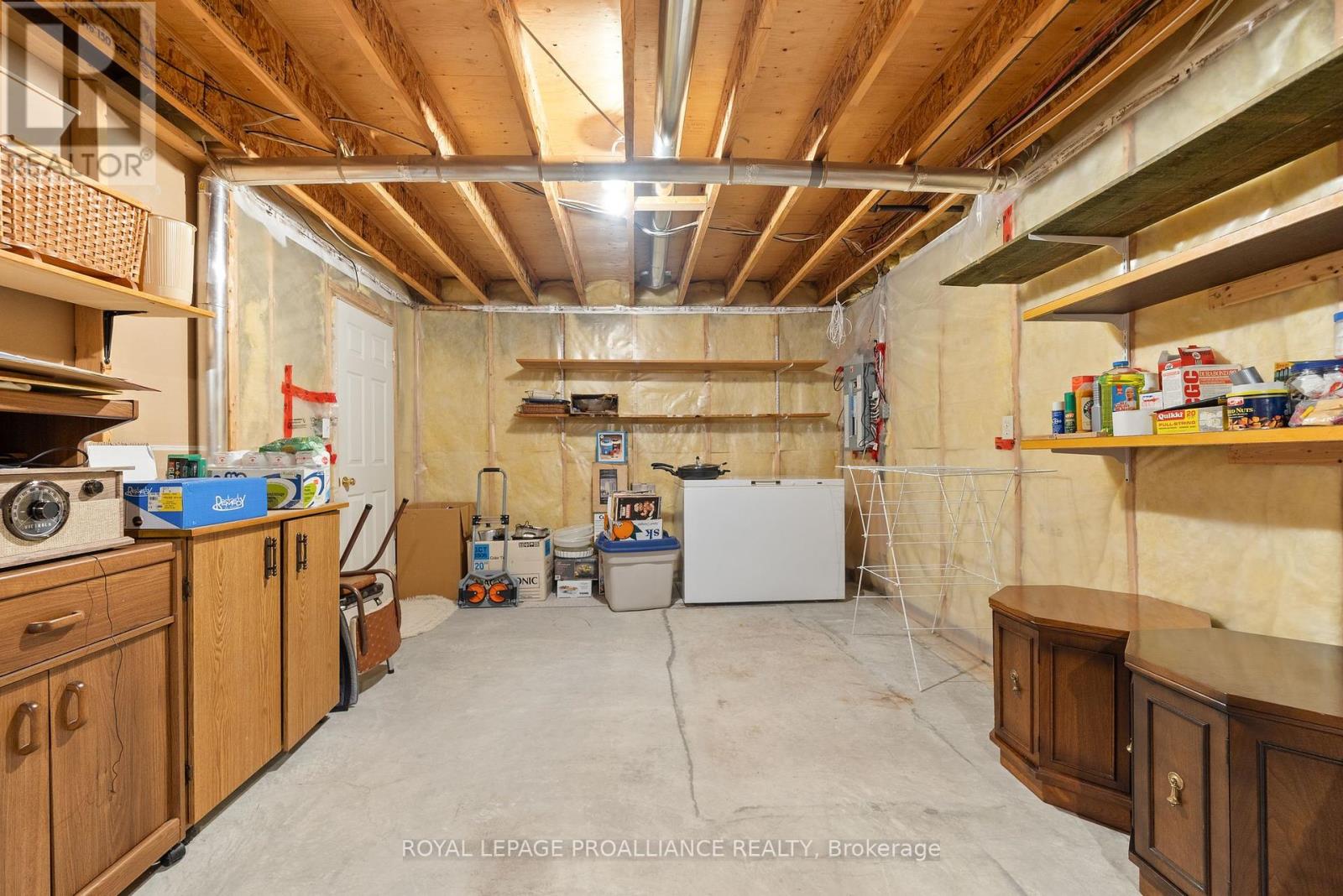 21 Grosvenor Drive, Belleville, Ontario  K8P 5K3 - Photo 32 - X12176844
