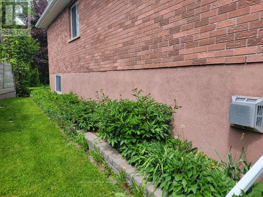 100 Selena Avenue, Belleville, Ontario  K8P 4C4 - Photo 13 - X12188104