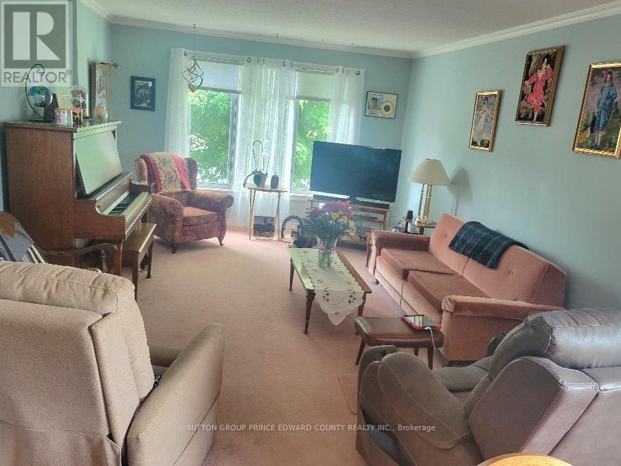 100 Selena Avenue, Belleville, Ontario  K8P 4C4 - Photo 19 - X12188104
