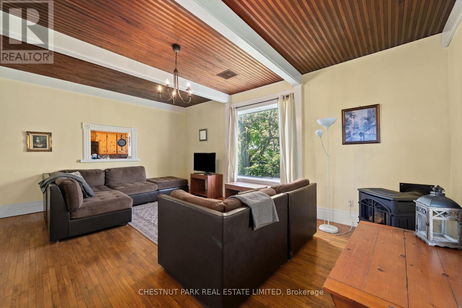 419 County Rd 25, Prince Edward County, Ontario  K0K 2T0 - Photo 11 - X12189479