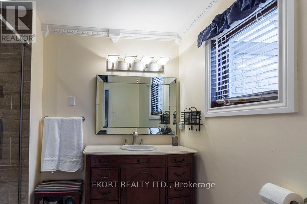 24 Kaiser Court, Belleville, Ontario  K8P 5G3 - Photo 23 - X12194001