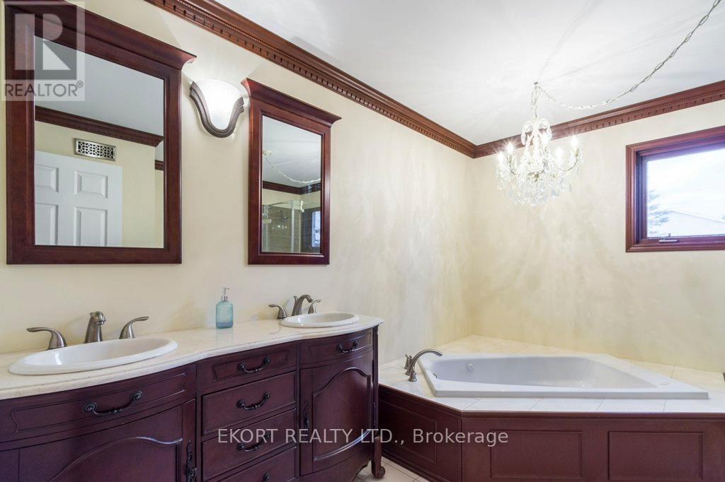 24 Kaiser Court, Belleville, Ontario  K8P 5G3 - Photo 27 - X12194001