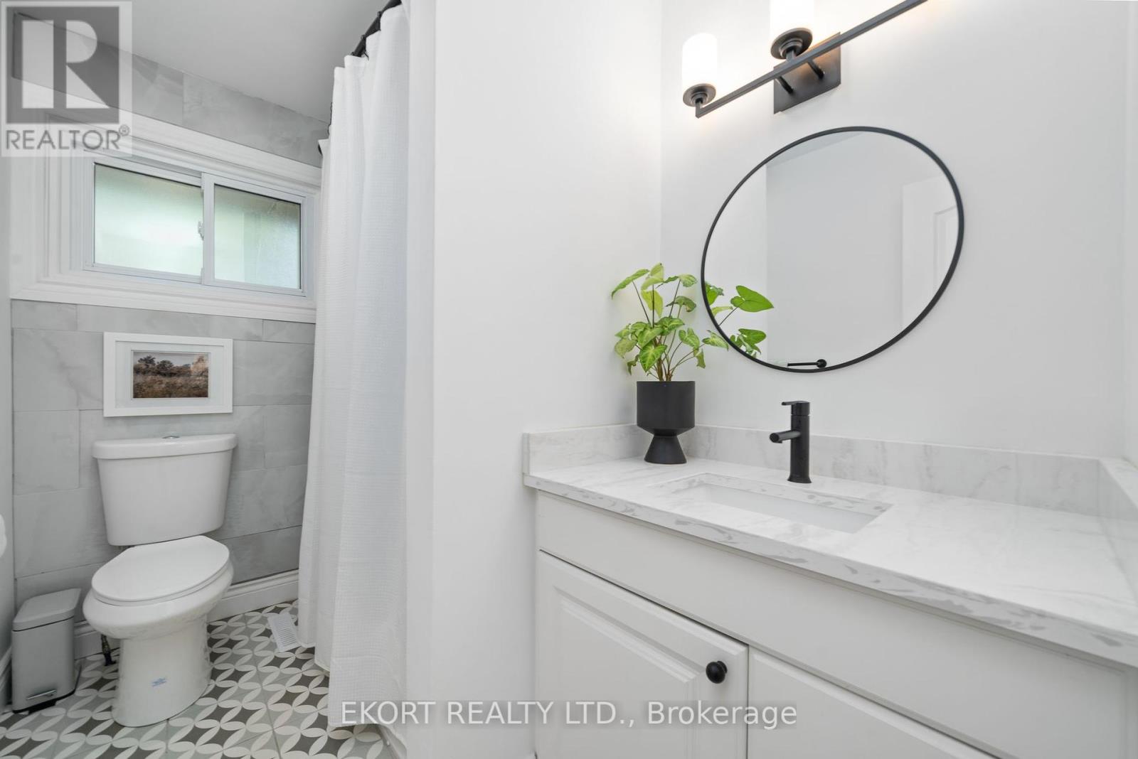28 Fenwood Crescent, Prince Edward County, Ontario  K8N 4Z7 - Photo 28 - X12196103