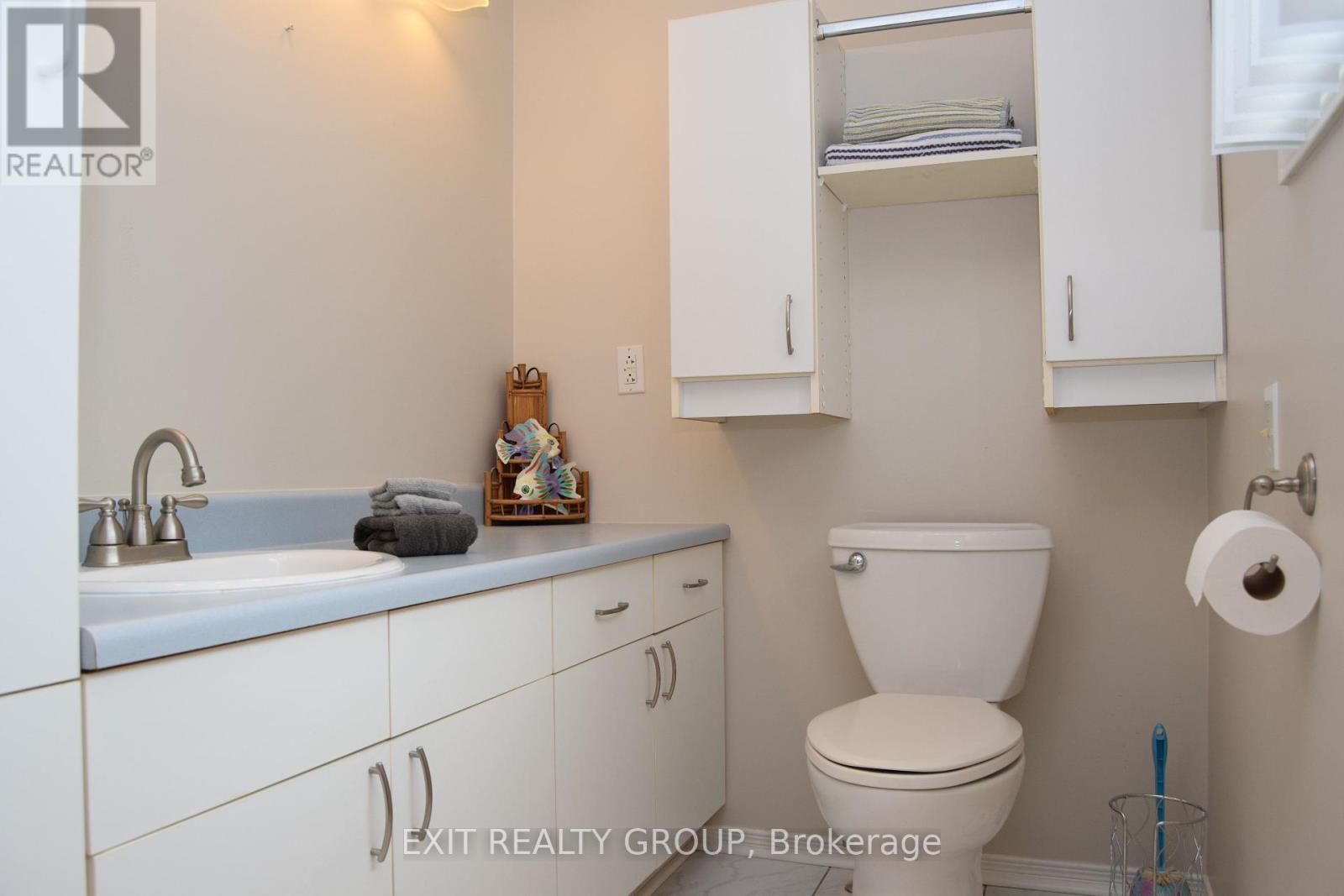 9 Empire Boulevard, Prince Edward County, Ontario  K0K 3L0 - Photo 16 - X12199360