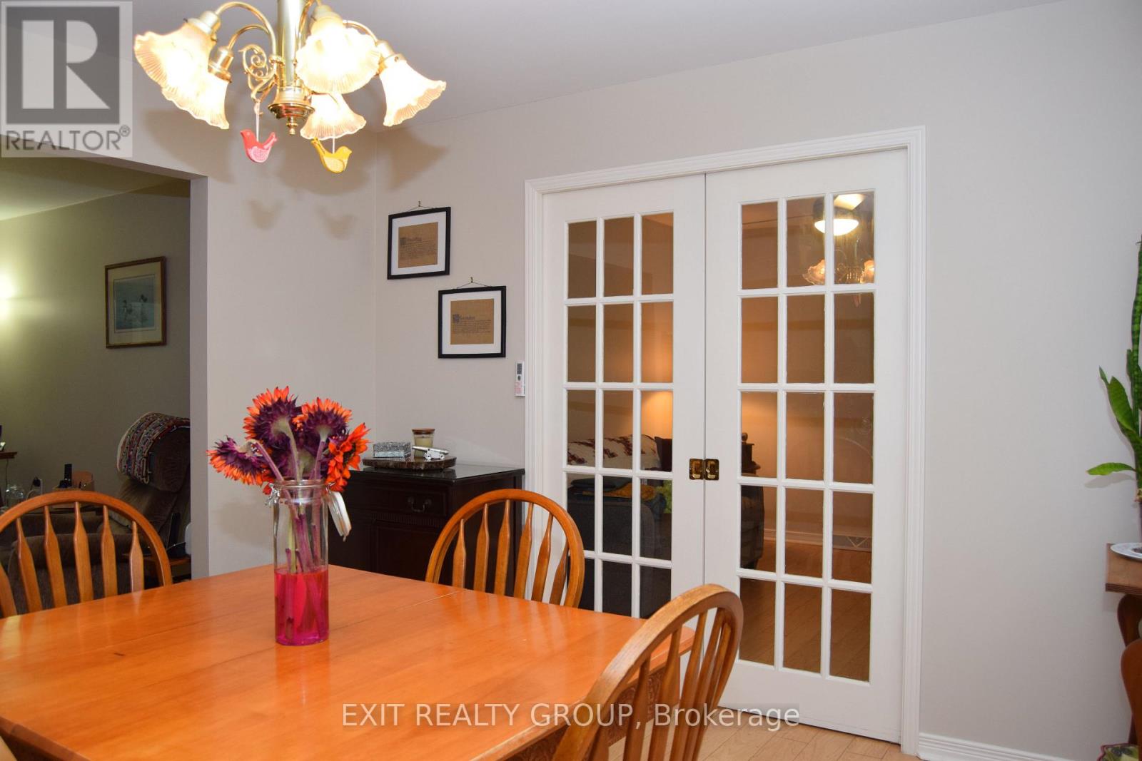 9 Empire Boulevard, Prince Edward County, Ontario  K0K 3L0 - Photo 9 - X12199360