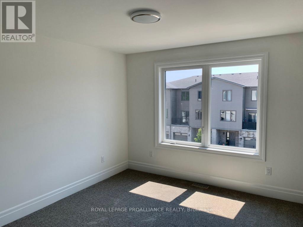 65 Evans Street, Prince Edward County, Ontario  K0K 2T0 - Photo 18 - X12211199
