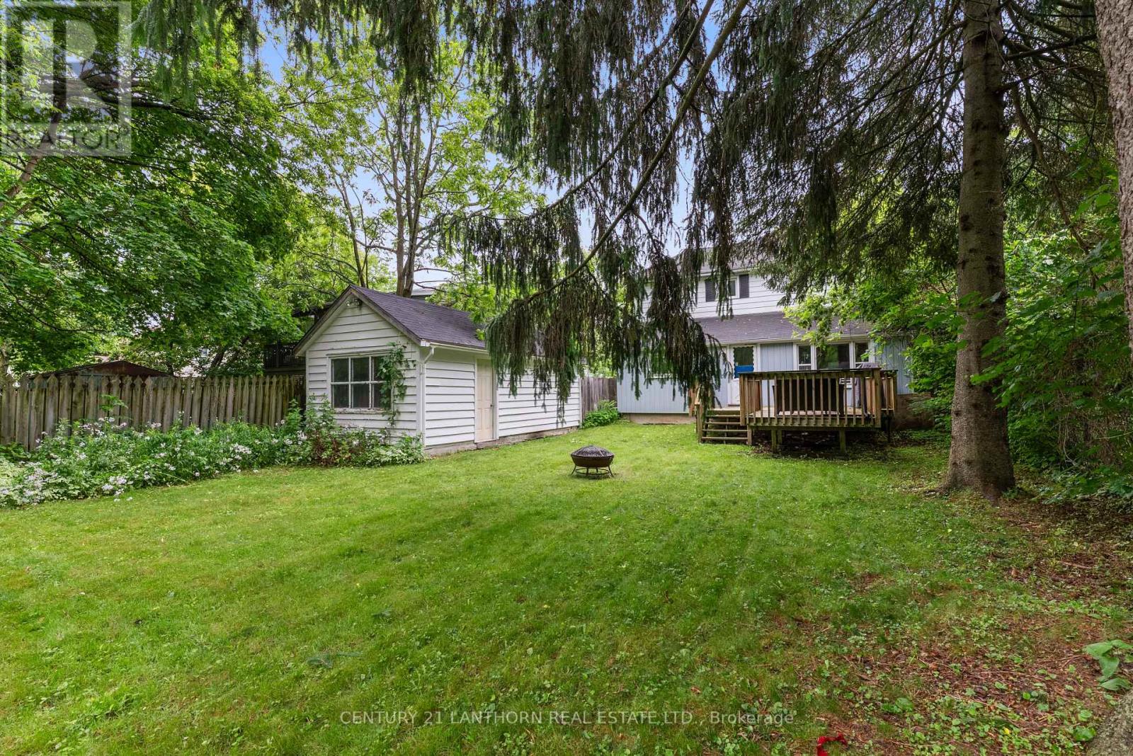 18 Elm Street, Prince Edward County, Ontario  K0K 2T0 - Photo 5 - X12211801