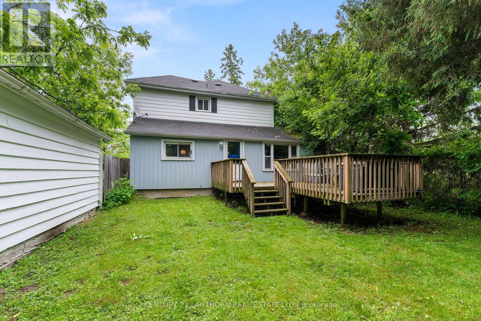 18 Elm Street, Prince Edward County, Ontario  K0K 2T0 - Photo 6 - X12211801
