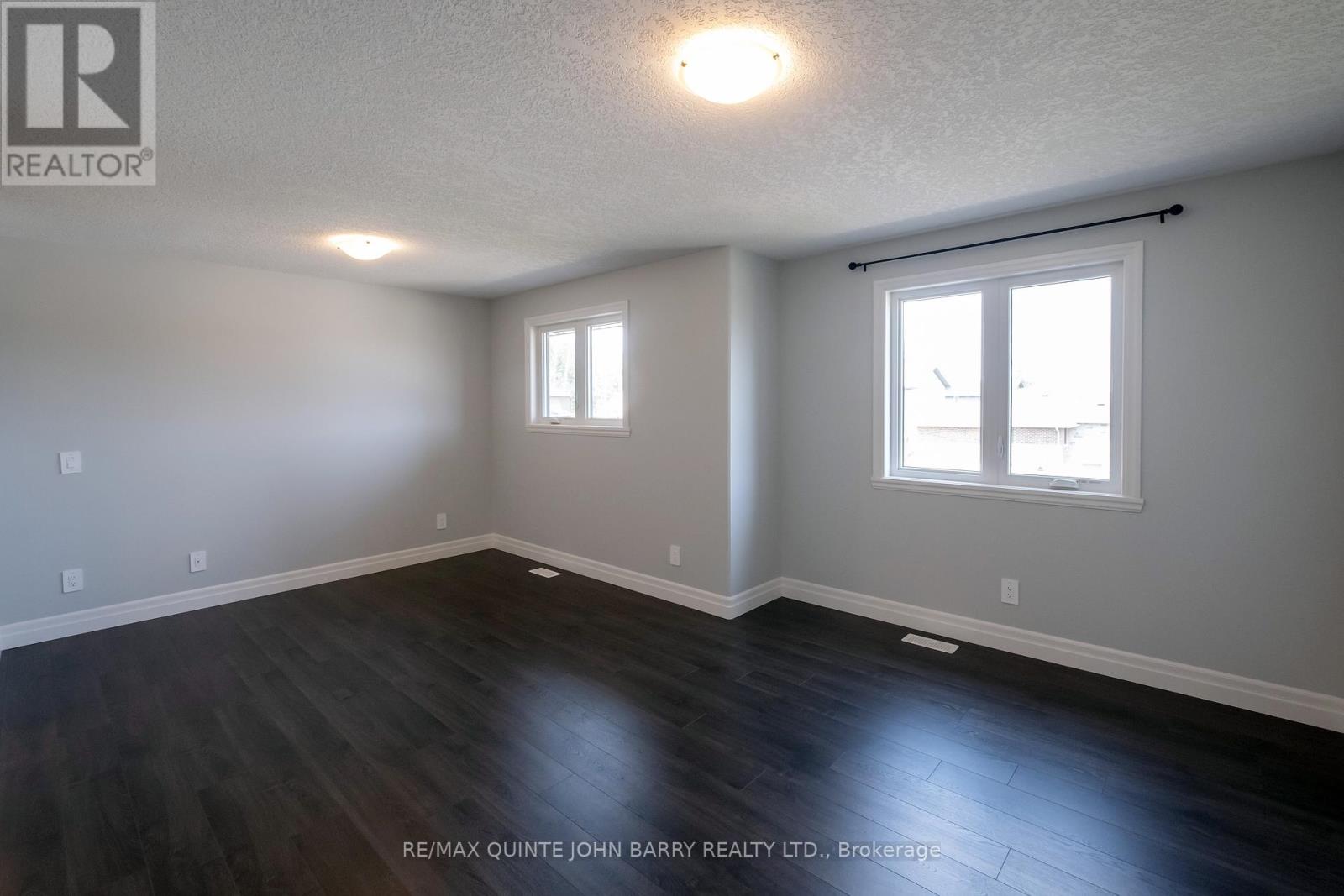 49 Lanark Drive, Belleville, Ontario  K8N 0G8 - Photo 19 - X12219094