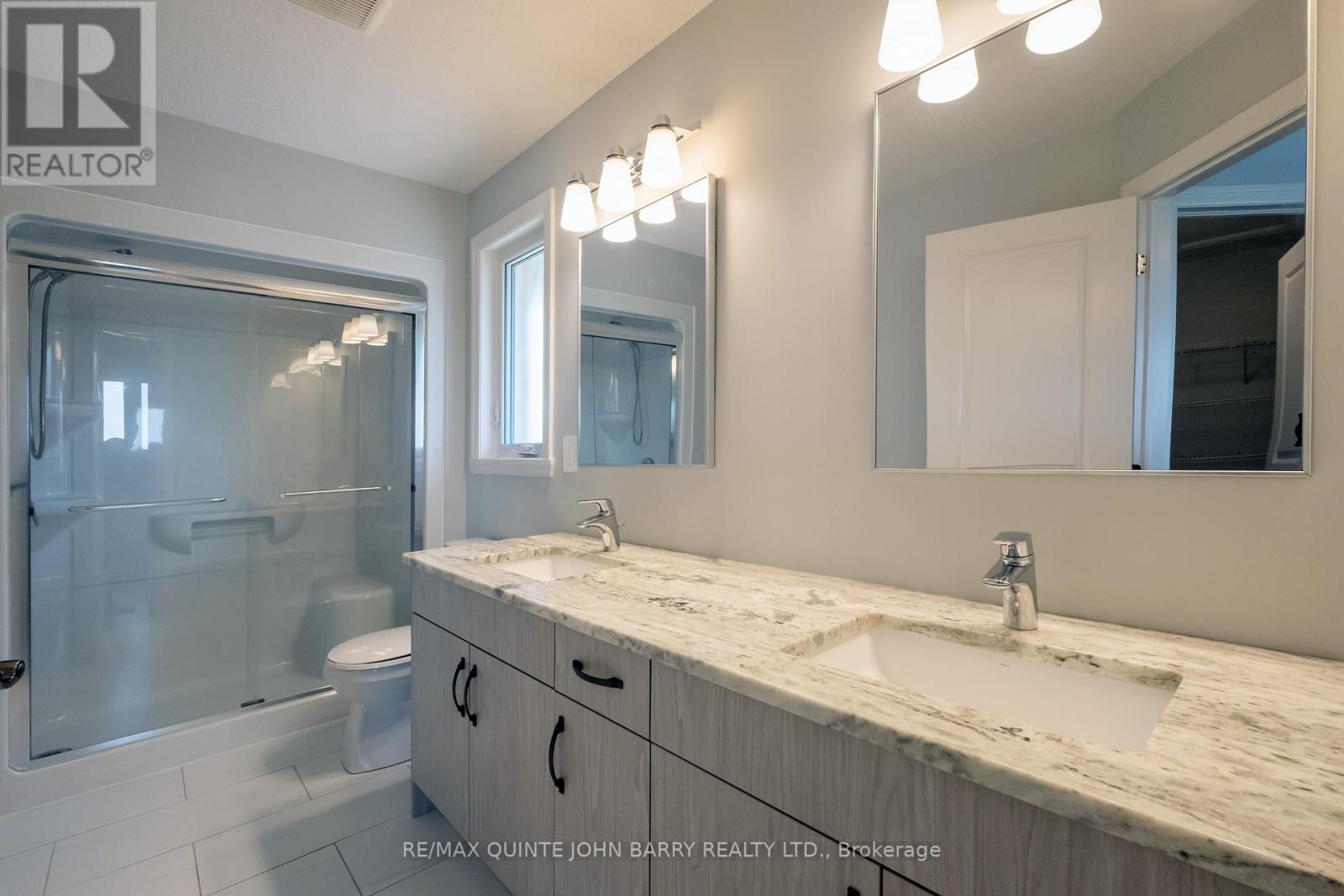 49 Lanark Drive, Belleville, Ontario  K8N 0G8 - Photo 22 - X12219094