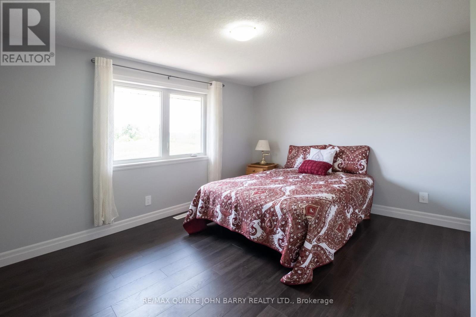 49 Lanark Drive, Belleville, Ontario  K8N 0G8 - Photo 23 - X12219094