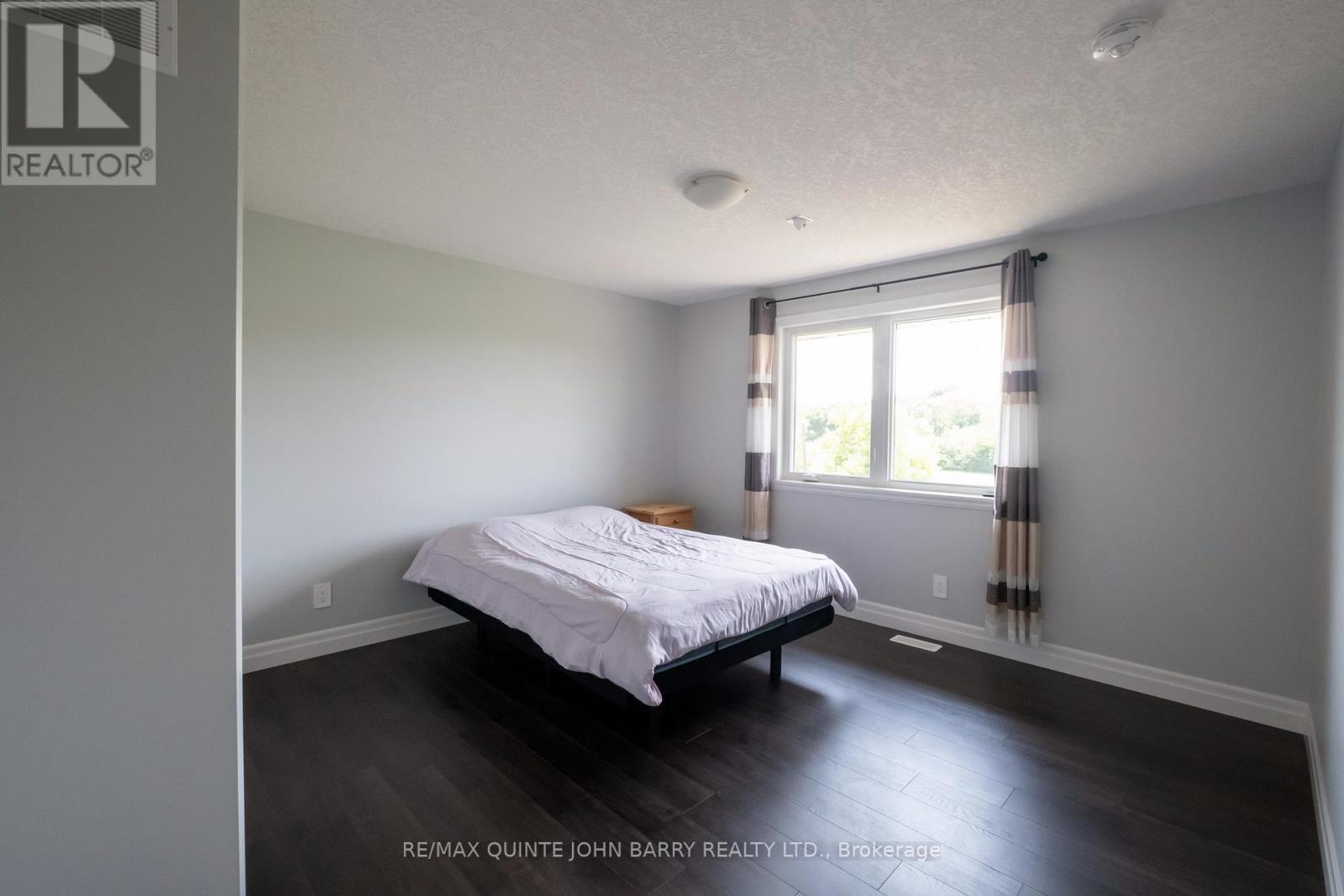 49 Lanark Drive, Belleville, Ontario  K8N 0G8 - Photo 24 - X12219094
