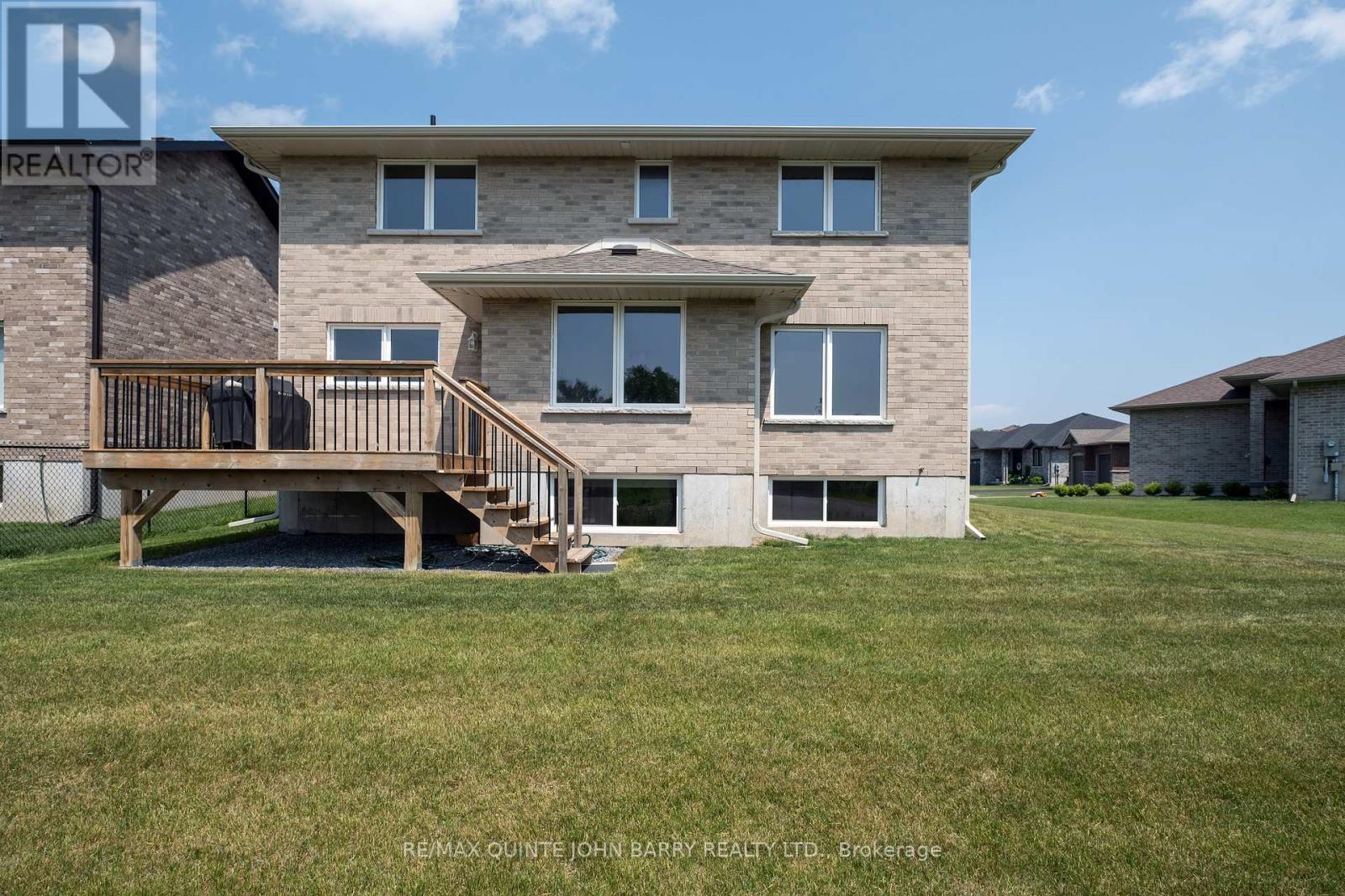 49 Lanark Drive, Belleville, Ontario  K8N 0G8 - Photo 34 - X12219094