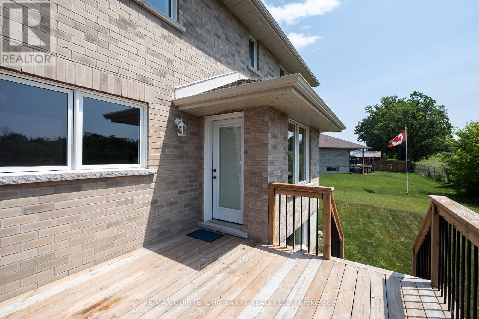 49 Lanark Drive, Belleville, Ontario  K8N 0G8 - Photo 35 - X12219094