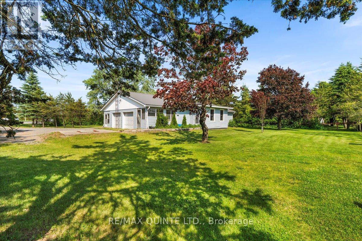 20 County Road 17, Prince Edward County, Ontario  K0K 2T0 - Photo 31 - X12223401