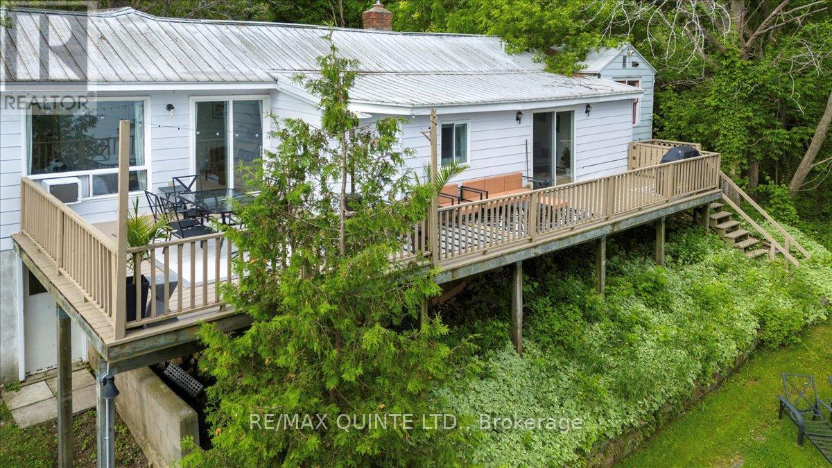 11364 Loyalist Parkway, Prince Edward County, Ontario  K0K 2T0 - Photo 40 - X12226876