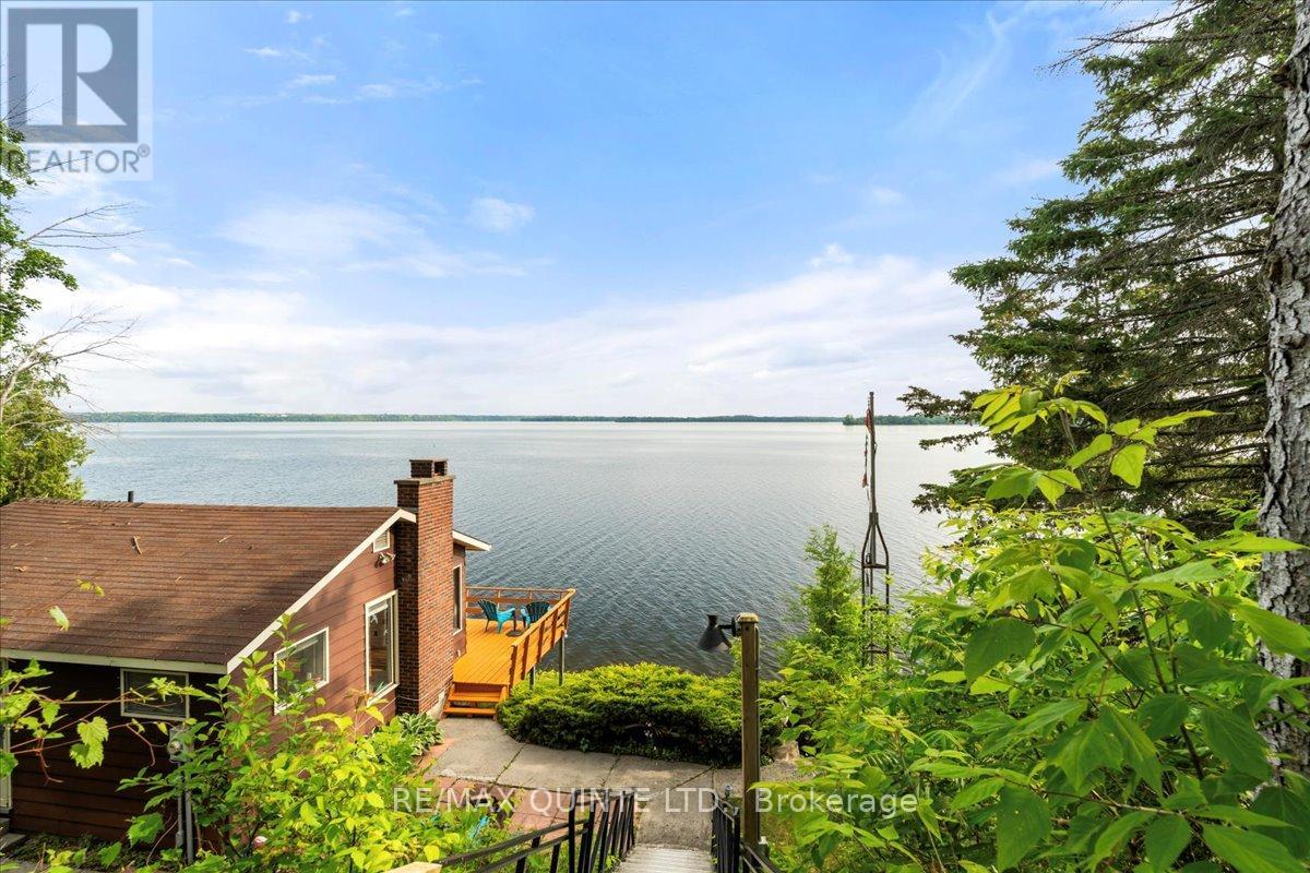 11364 Loyalist Parkway, Prince Edward County, Ontario  K0K 2T0 - Photo 44 - X12226876