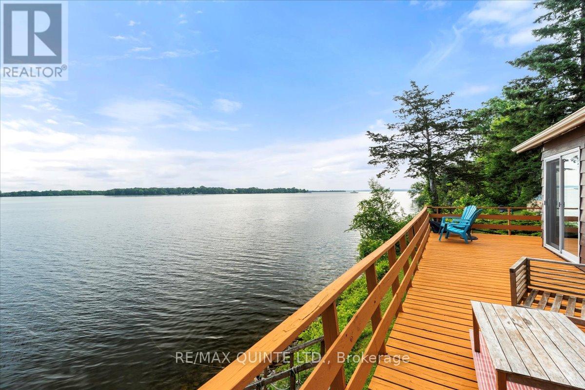 11364 Loyalist Parkway, Prince Edward County, Ontario  K0K 2T0 - Photo 46 - X12226876