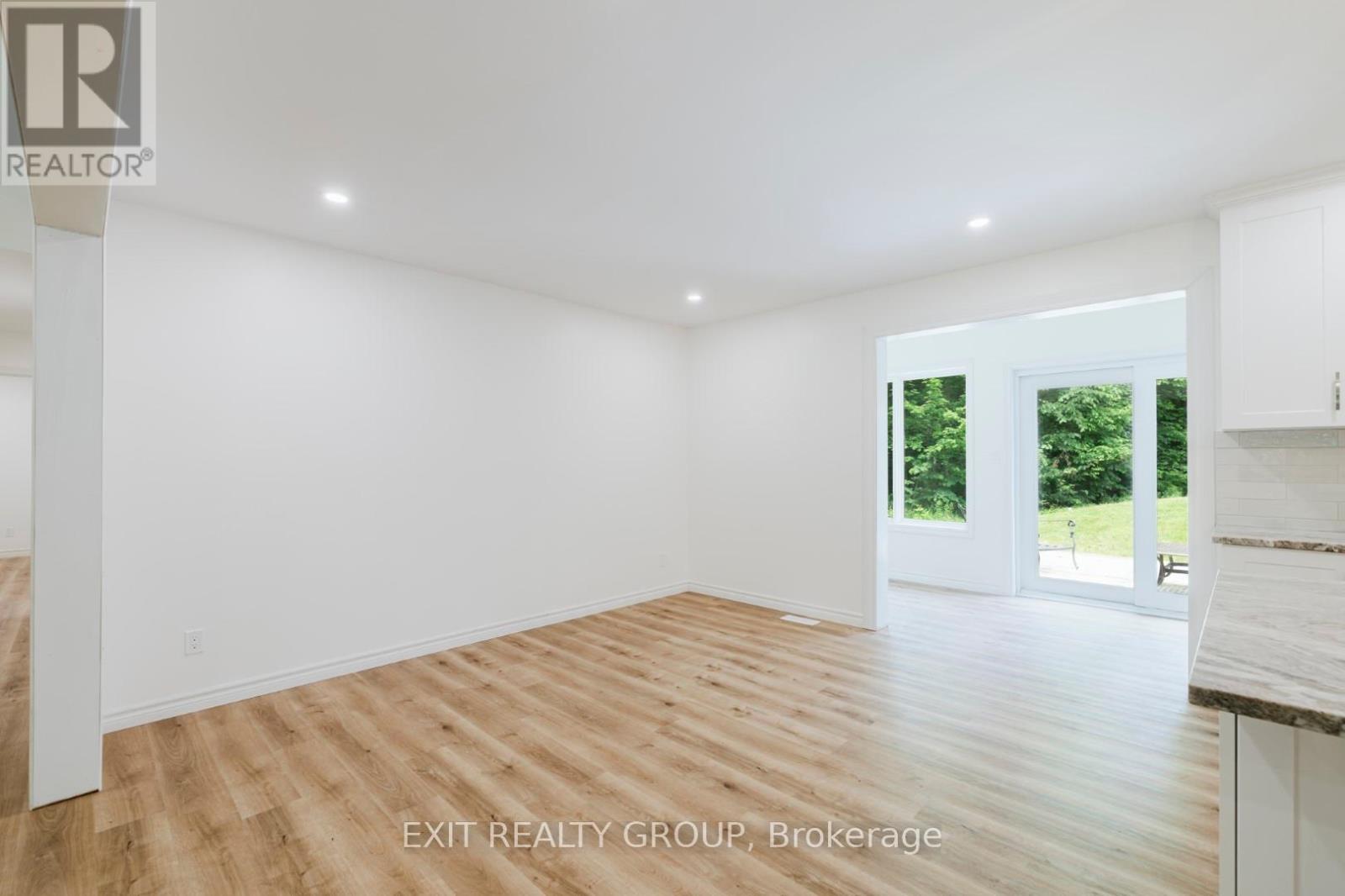 461 Douglas Road, Madoc, Ontario  K0K 2K0 - Photo 17 - X12227708