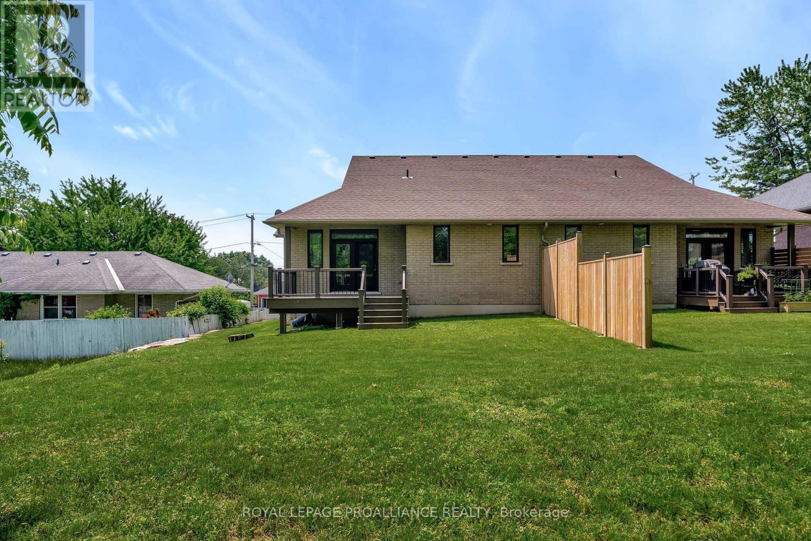 12 Dorman Street, Brighton, Ontario  K0K 1H0 - Photo 32 - X12228926
