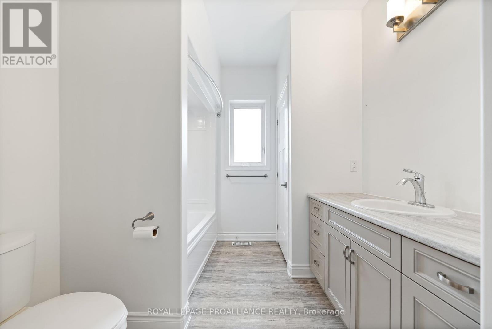 12 Dorman Street, Brighton, Ontario  K0K 1H0 - Photo 9 - X12228926
