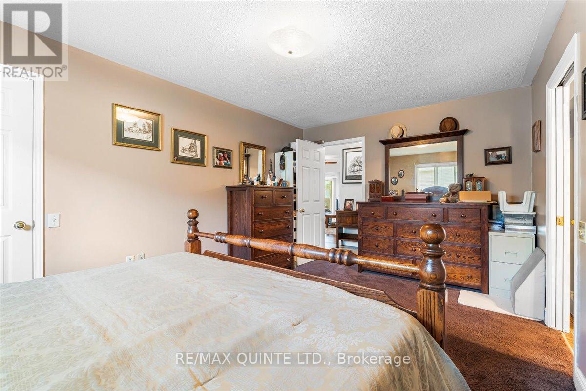 51 Cretney Drive, Prince Edward County, Ontario  K0K 3L0 - Photo 14 - X12230672