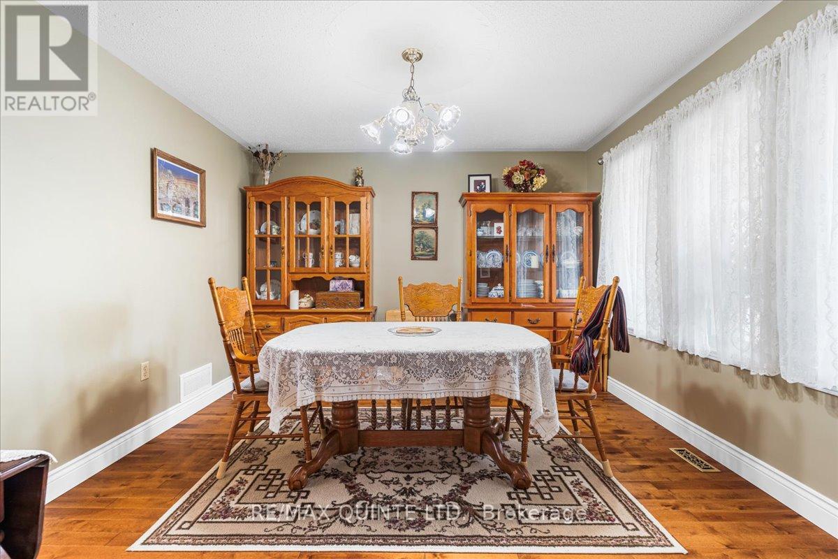 51 Cretney Drive, Prince Edward County, Ontario  K0K 3L0 - Photo 15 - X12230672