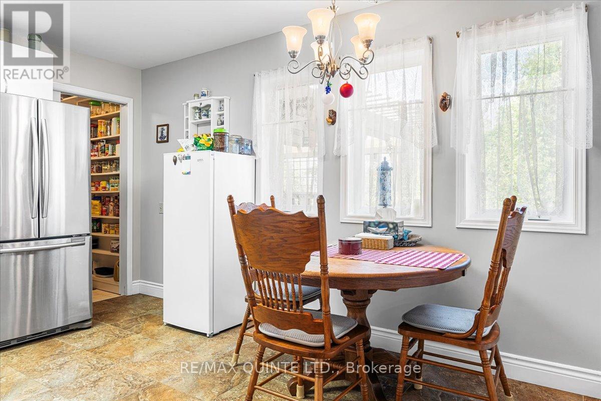 51 Cretney Drive, Prince Edward County, Ontario  K0K 3L0 - Photo 19 - X12230672