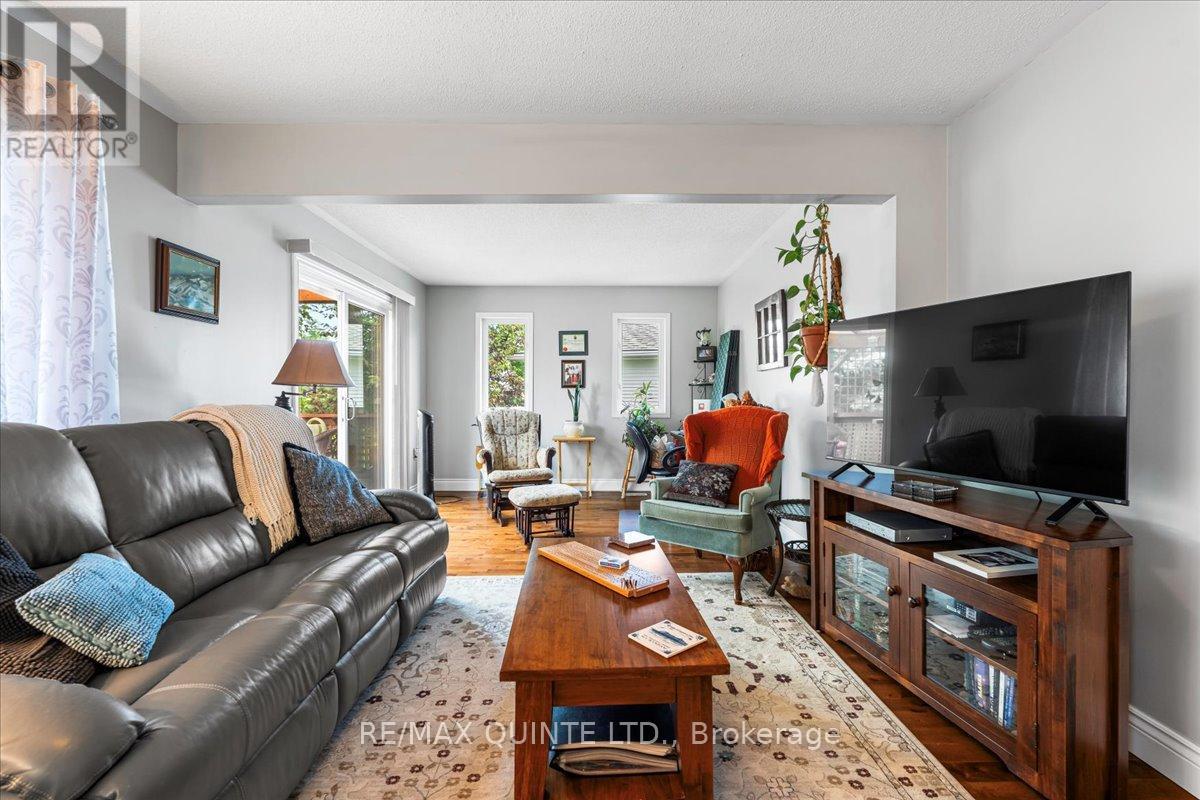 51 Cretney Drive, Prince Edward County, Ontario  K0K 3L0 - Photo 25 - X12230672