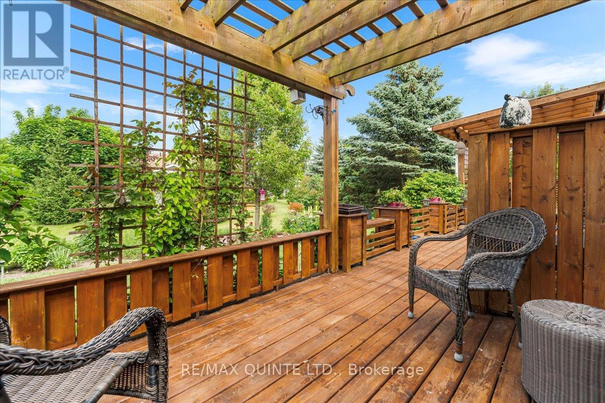 51 Cretney Drive, Prince Edward County, Ontario  K0K 3L0 - Photo 32 - X12230672