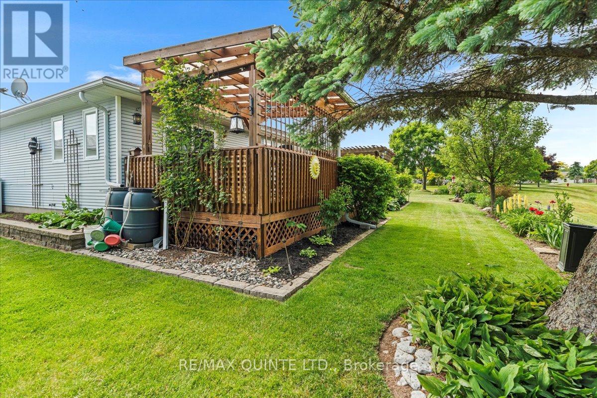 51 Cretney Drive, Prince Edward County, Ontario  K0K 3L0 - Photo 37 - X12230672