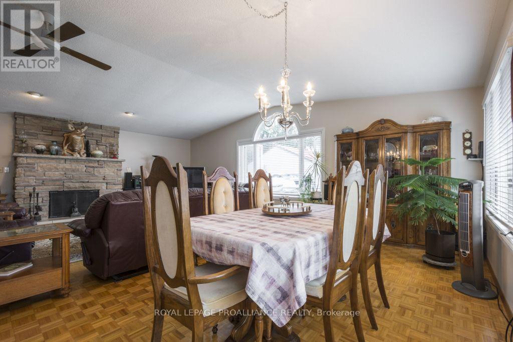 11438 C Loyalist Parkway N, Prince Edward County, Ontario  K0K 2T0 - Photo 12 - X12230686