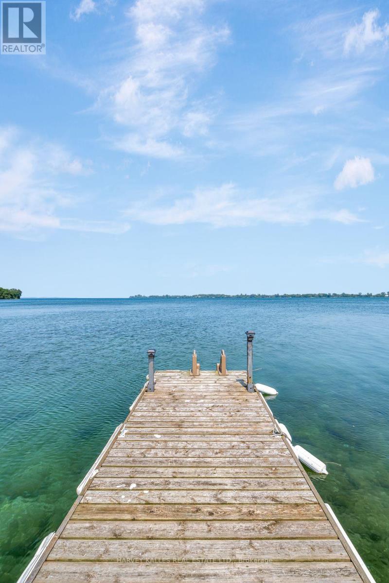 85 Pirates Cove Lane, Prince Edward County, Ontario  K0K 2T0 - Photo 5 - X12231120